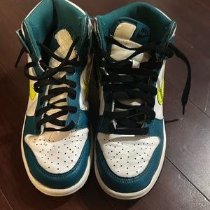 Nike high top dunks